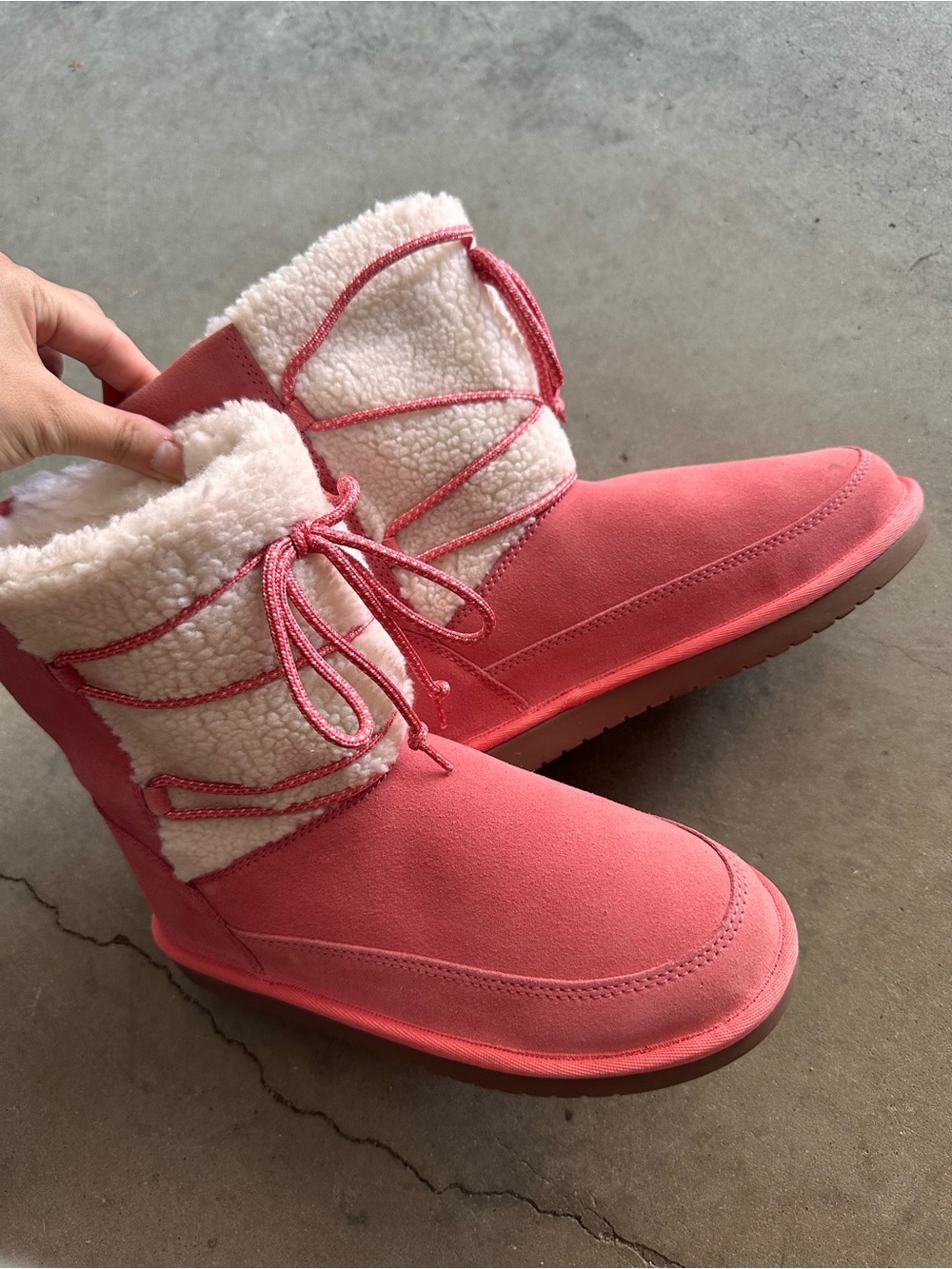 Sz 5 Koolaburra Pink Sherpa-Lined Lace-Up Winter Boots
